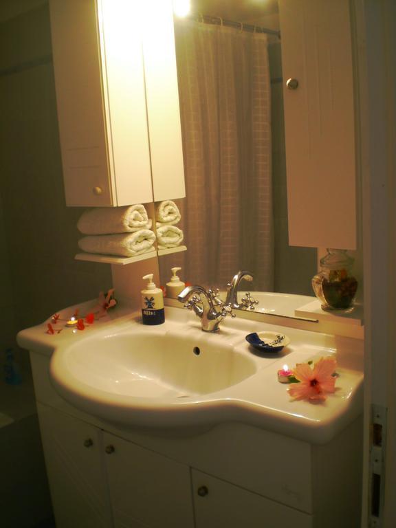 Paros Rita Studios Piso Livadi Zimmer foto
