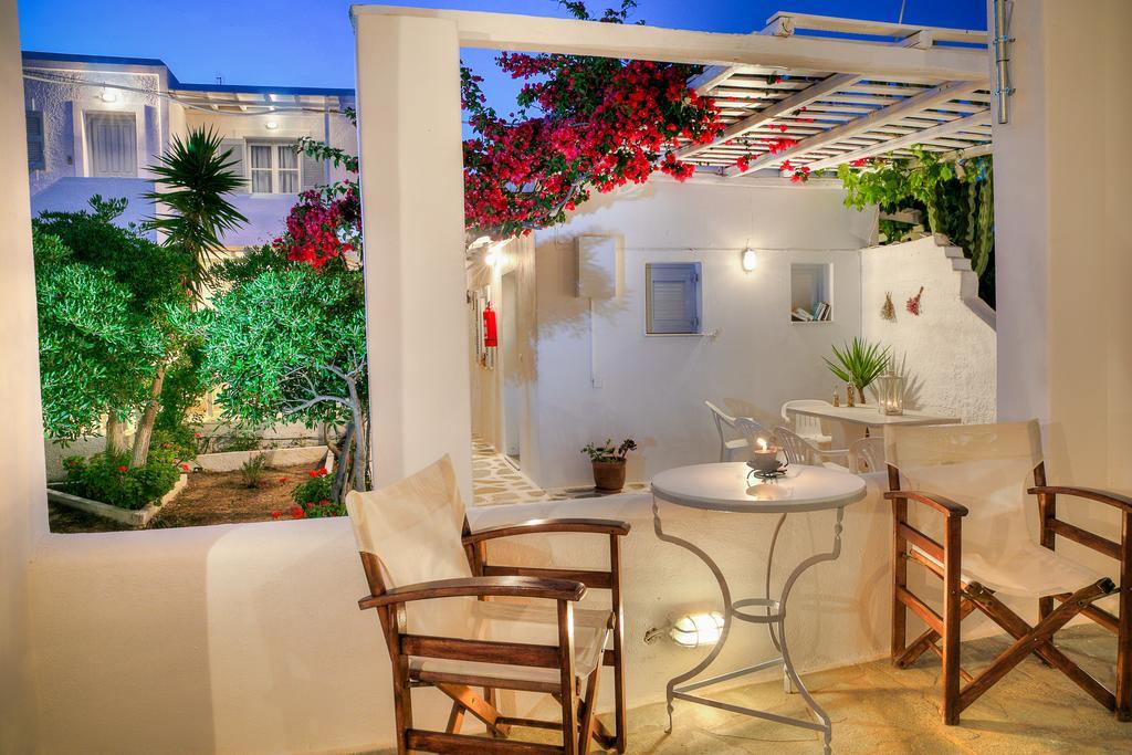Paros Rita Studios Piso Livadi Zimmer foto