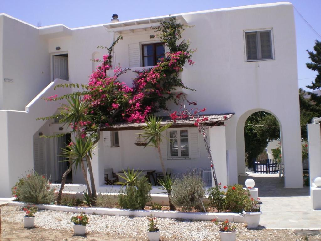 Paros Rita Studios Piso Livadi Exterior foto